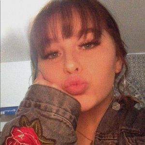 Meet your Posher, Haley